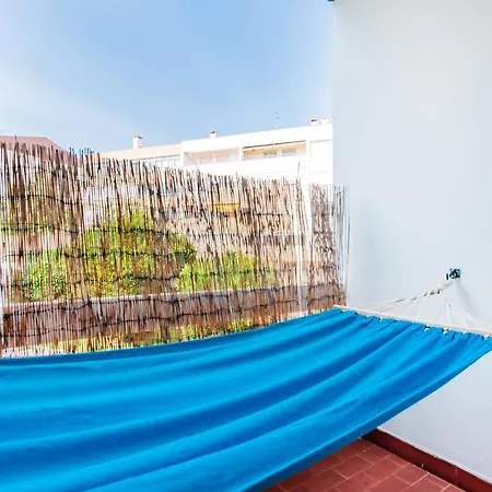 Tranquilo Em Com E Comboio A Pe * أويراس