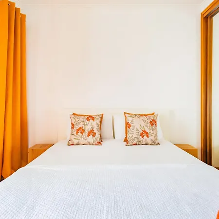 Tranquilo Em Com E Comboio A Pe * أويراس