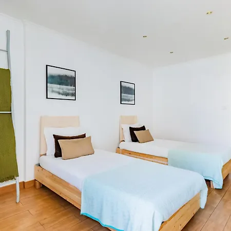 Tranquilo Em Com E Comboio A Pe